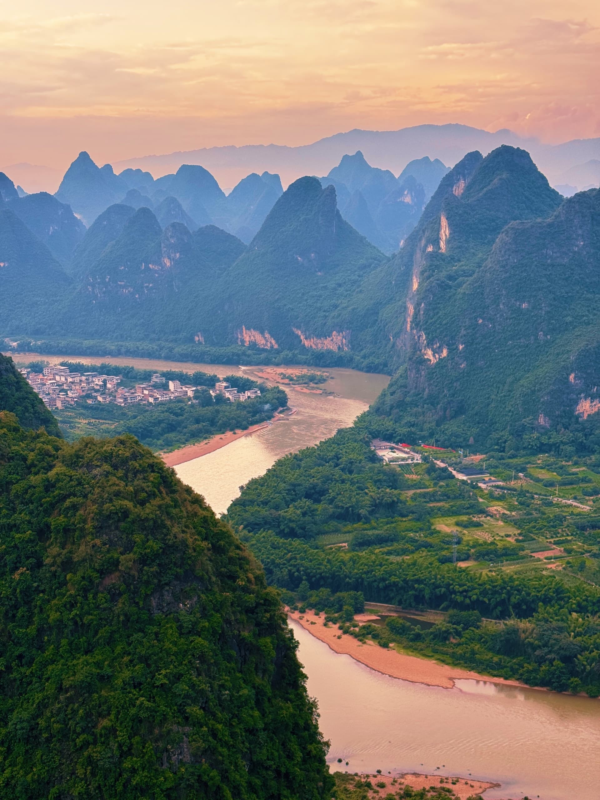 CINA